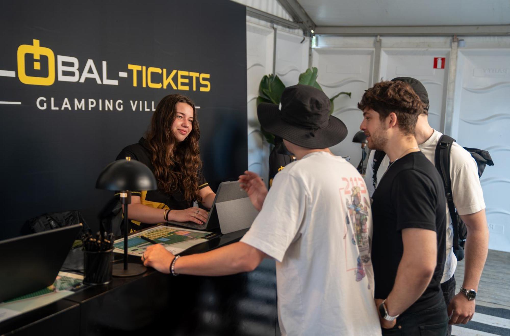 Global-Tickets Village Spa-Francorchamps Εξωτερικό φωτογραφία